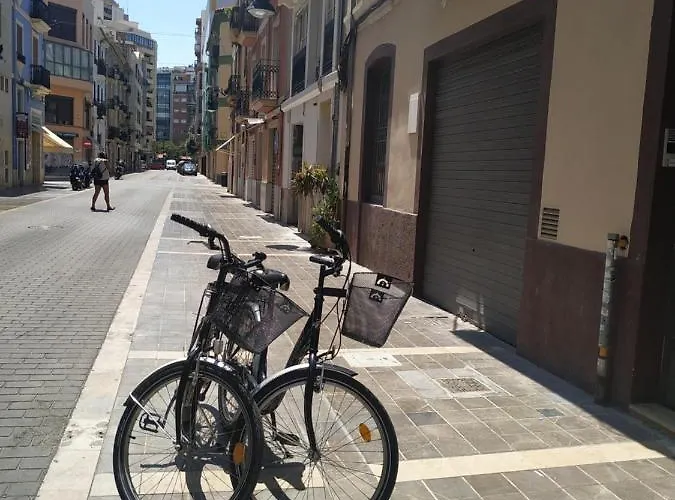 La Roqueta Completo En Pleno Centro * Valencia