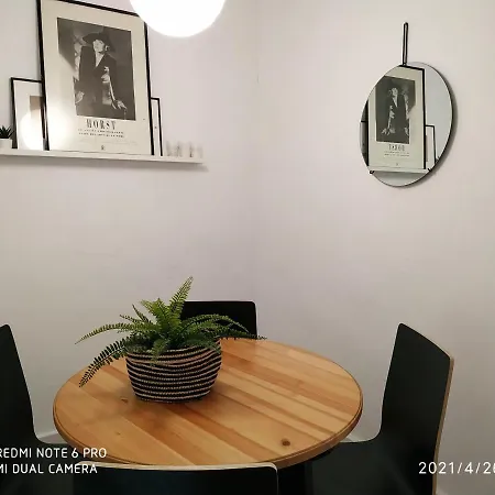 La Roqueta Completo En Pleno Centro Walencja